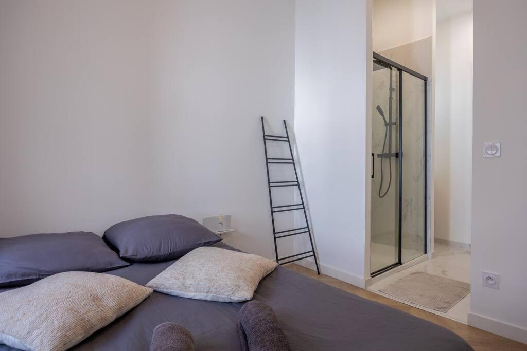 La Suite D'Orbigny En Hyper Centre La Rochelle  Exterior photo